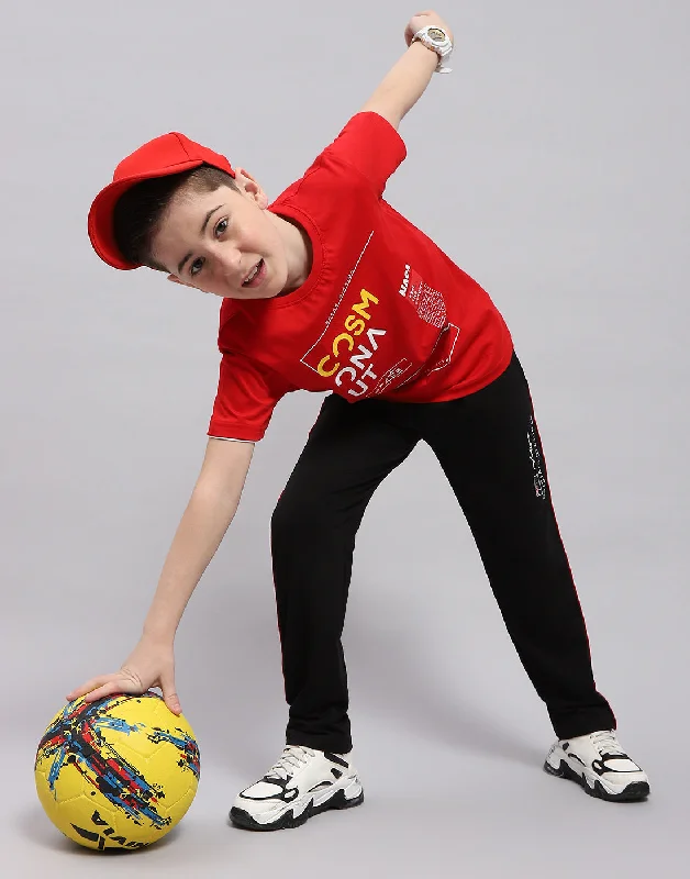 men's fashion t-shirts -Boys Red Printed Round Neck Half Sleeve T-Shirt